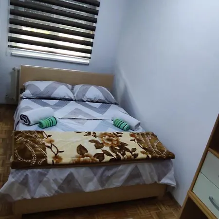 Appartement Mali Slatki Dom Za Vas *